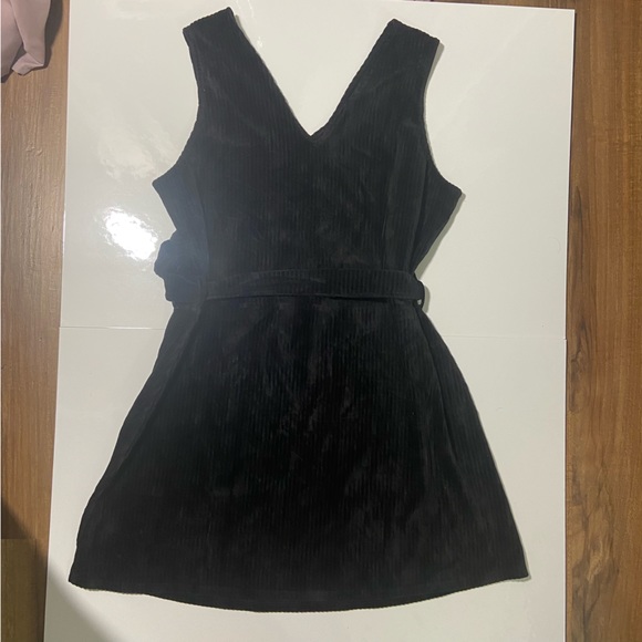 Black corduroy dress size 16 - Picture 3 of 5